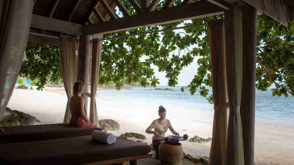 beach massage at the four seasons in Koh Samui Thailand