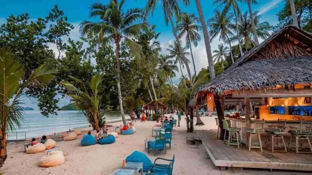 beachfront at treehouse villas resort in Koh Yao