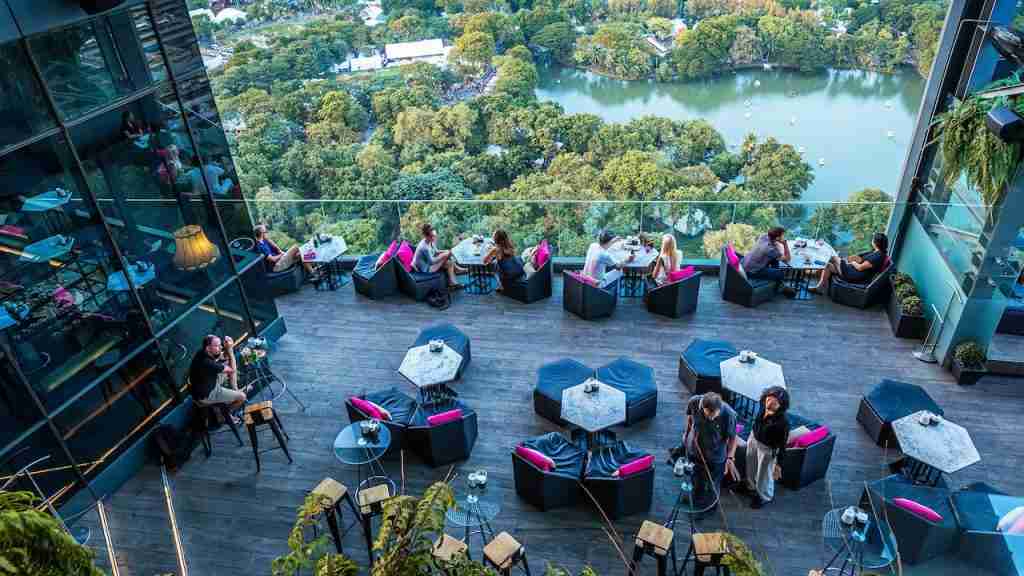 hiso rooftop bar in Bangkok