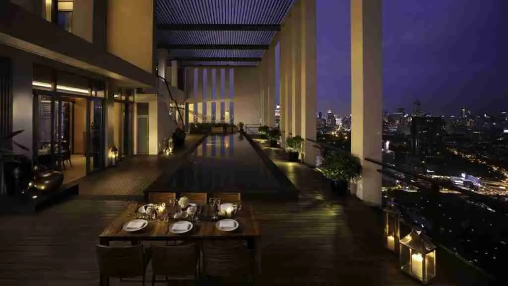 rooftop and swimming pool of an incredible luxury serviced apartment in Bangkok Thailand