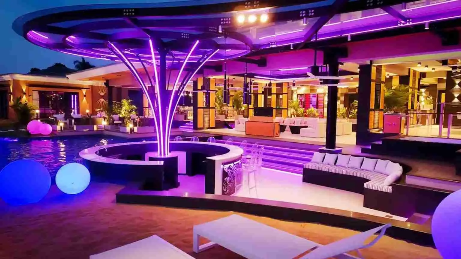 The Most Expensive Party Villa in Pattaya 10 Bedrooms...