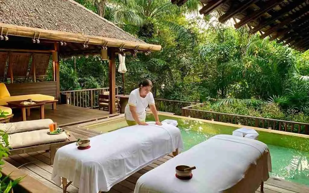 spa treatment at six senses resort at Yao Noi in Thailand