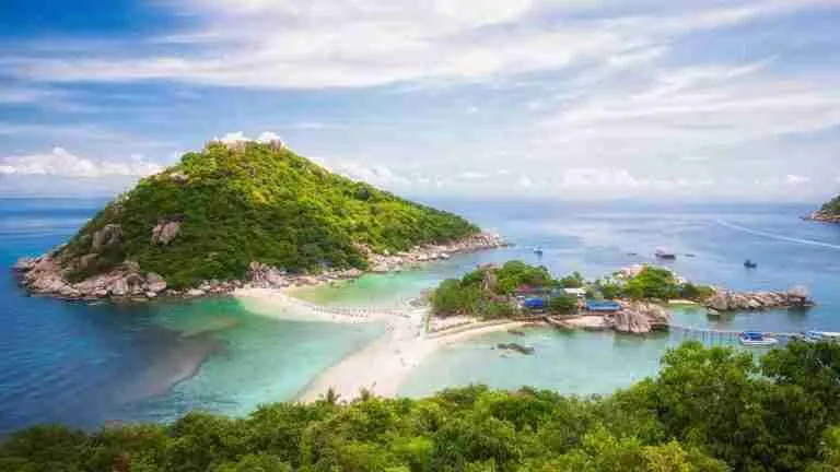 12 Best Islands in Thailand For a Luxury Trip