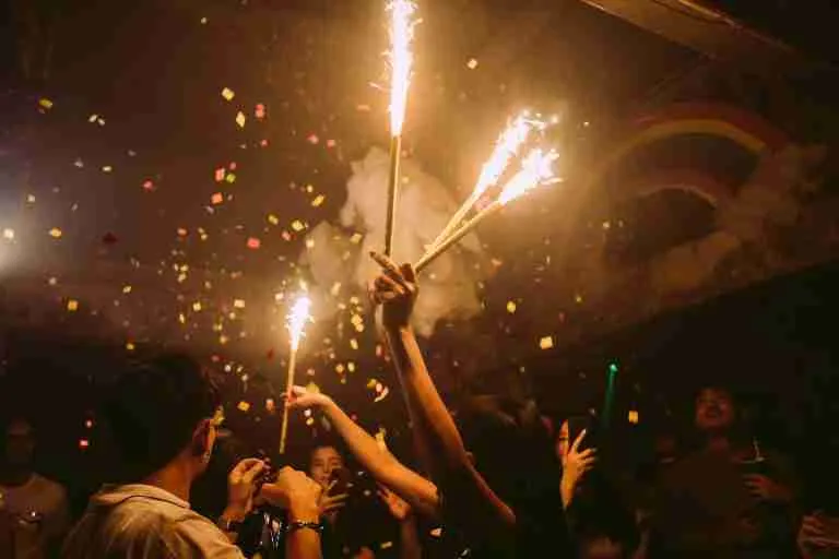 Bangkok Nightlife: 8 Best Places For A VIP Party in Bangkok